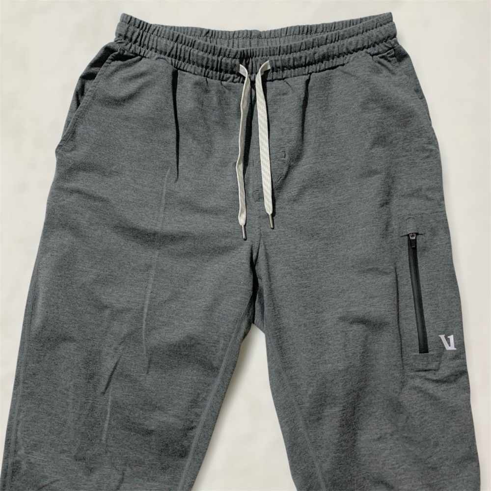 Vuori Gray Jogger Sweatpants